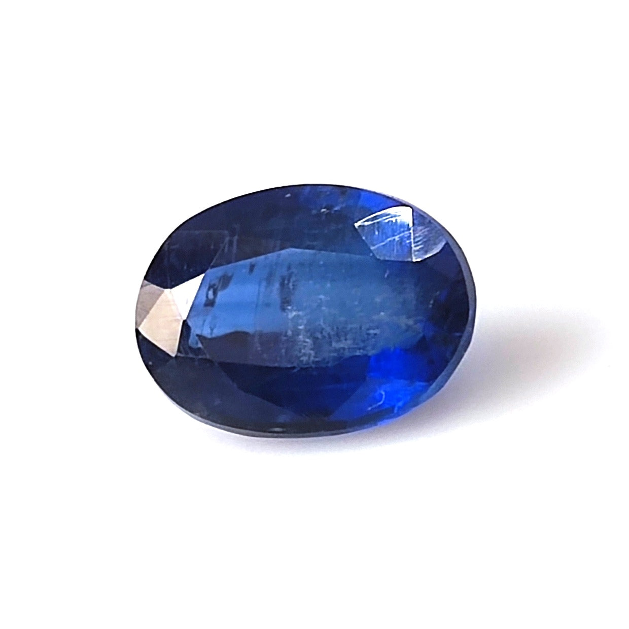 2.70 CARAT 7X9.7X4.7 (WXLXD) NATURAL OVAL CUT  KYNITE  GEMSTONE