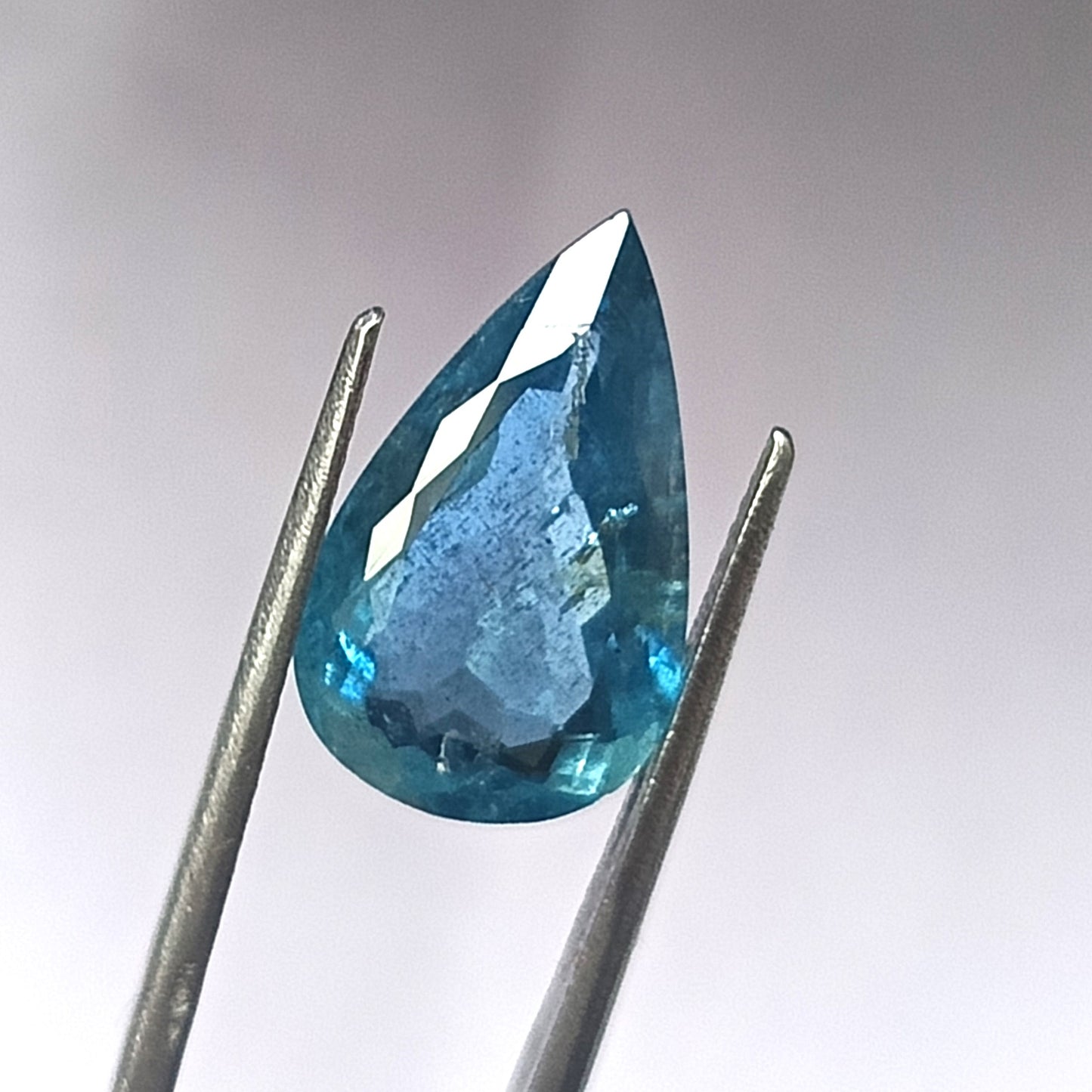 5.75 Carat 10.4X17.4X6 (WXLXD) Natural Pear Shaped Santa Maria Aquamarine