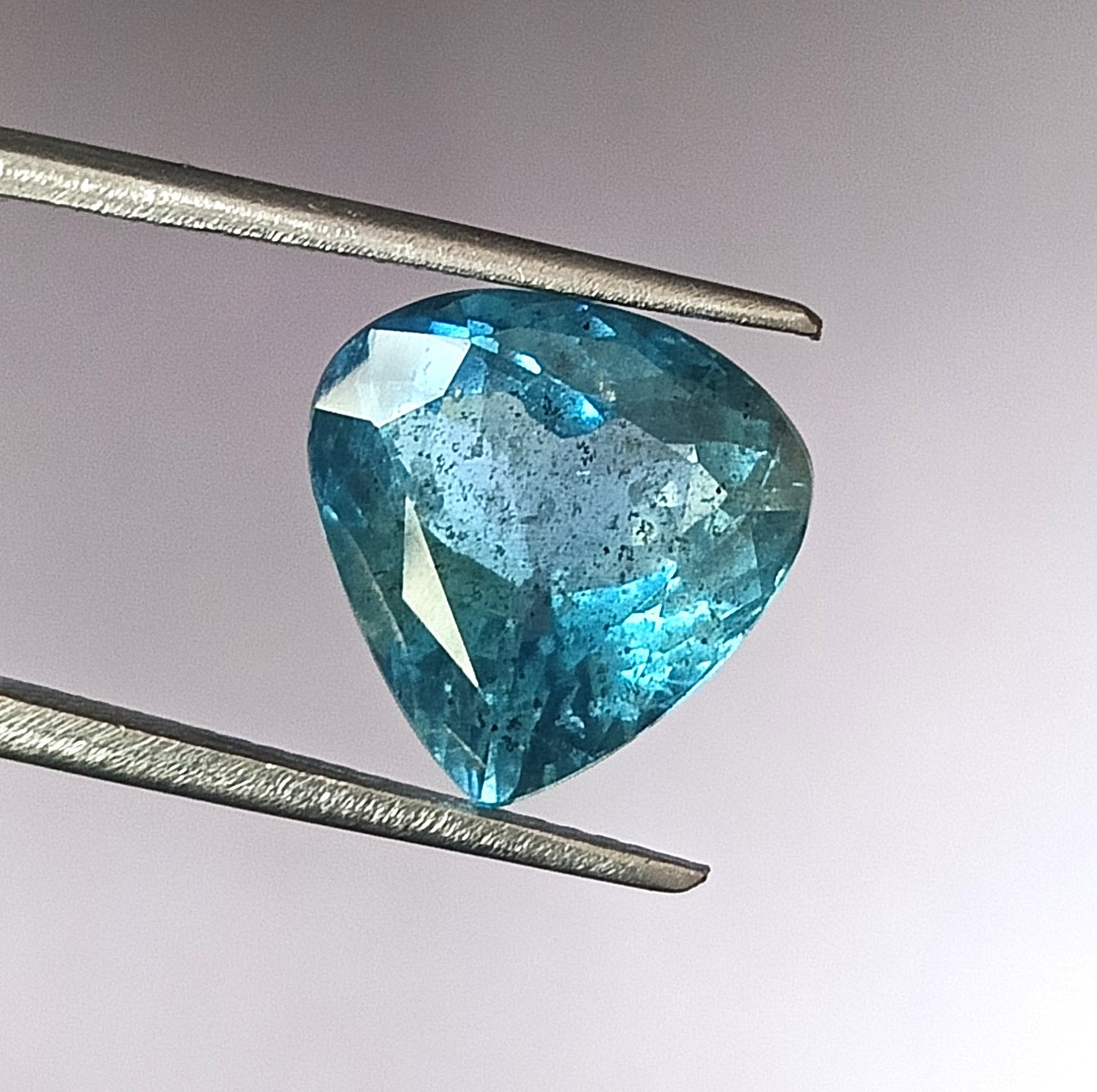 5.60 Carat 12X12X7.3 (WXLXD) Natural Heart/Trigonal Cut Santa Maria Aquamarine
