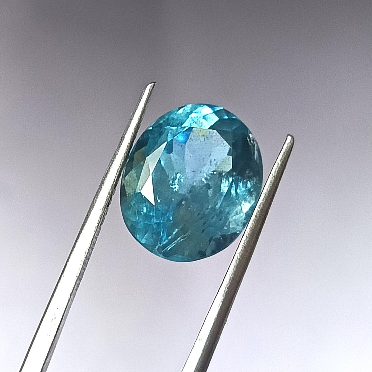 5.95 CARAT 10.8X12.9X7.5(WXLXD) NATURAL AQUAMRINE