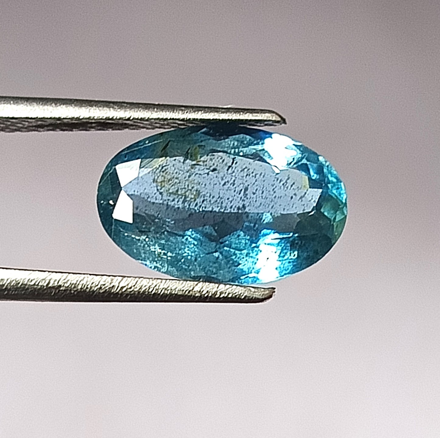 2.50 Carat 7.7X11.8X4.5 (WXLXD) Natural Oval Cut Santa Maria Aquamarine