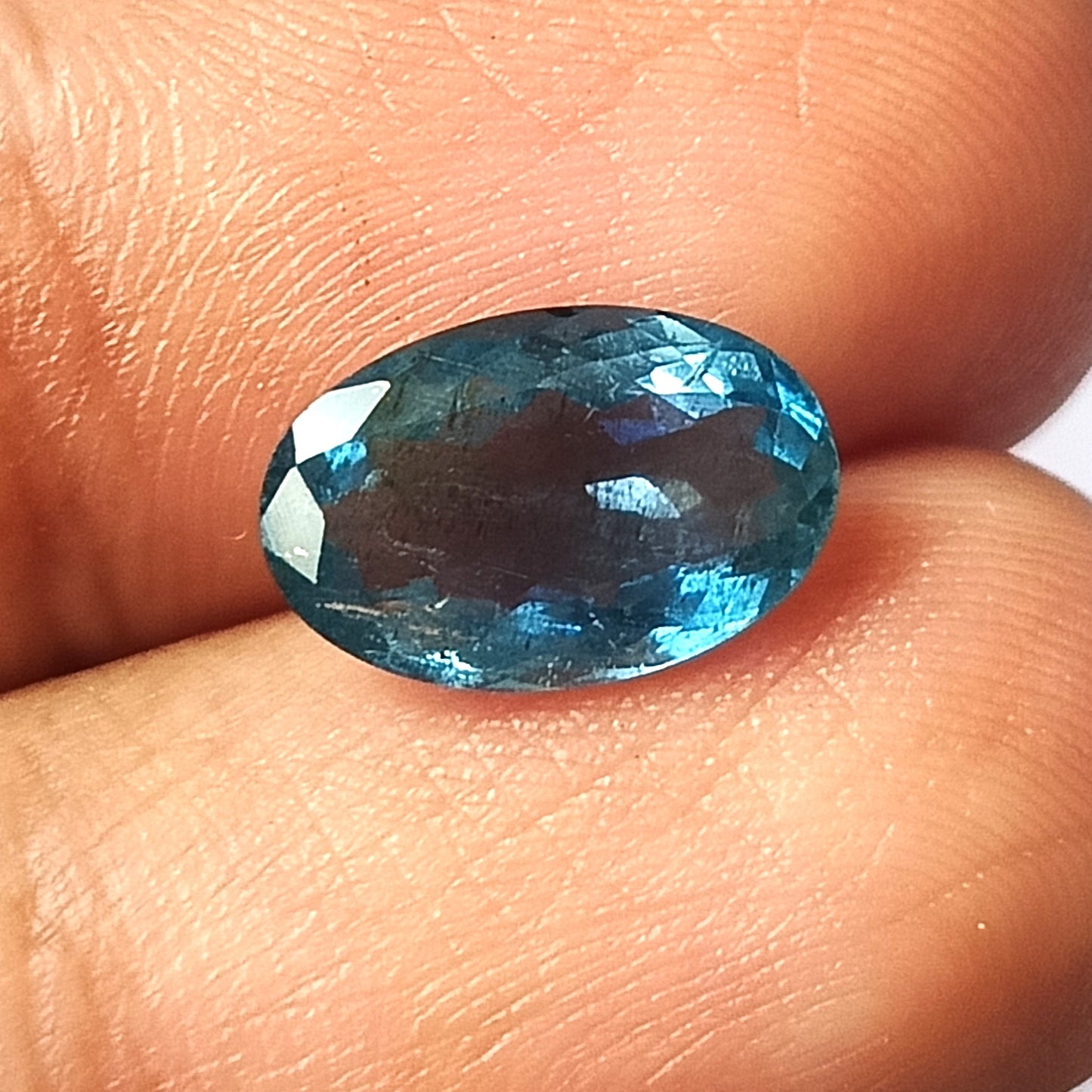 2.50 Carat 7.7X11.8X4.5 (WXLXD) Natural Oval Cut Santa Maria Aquamarine