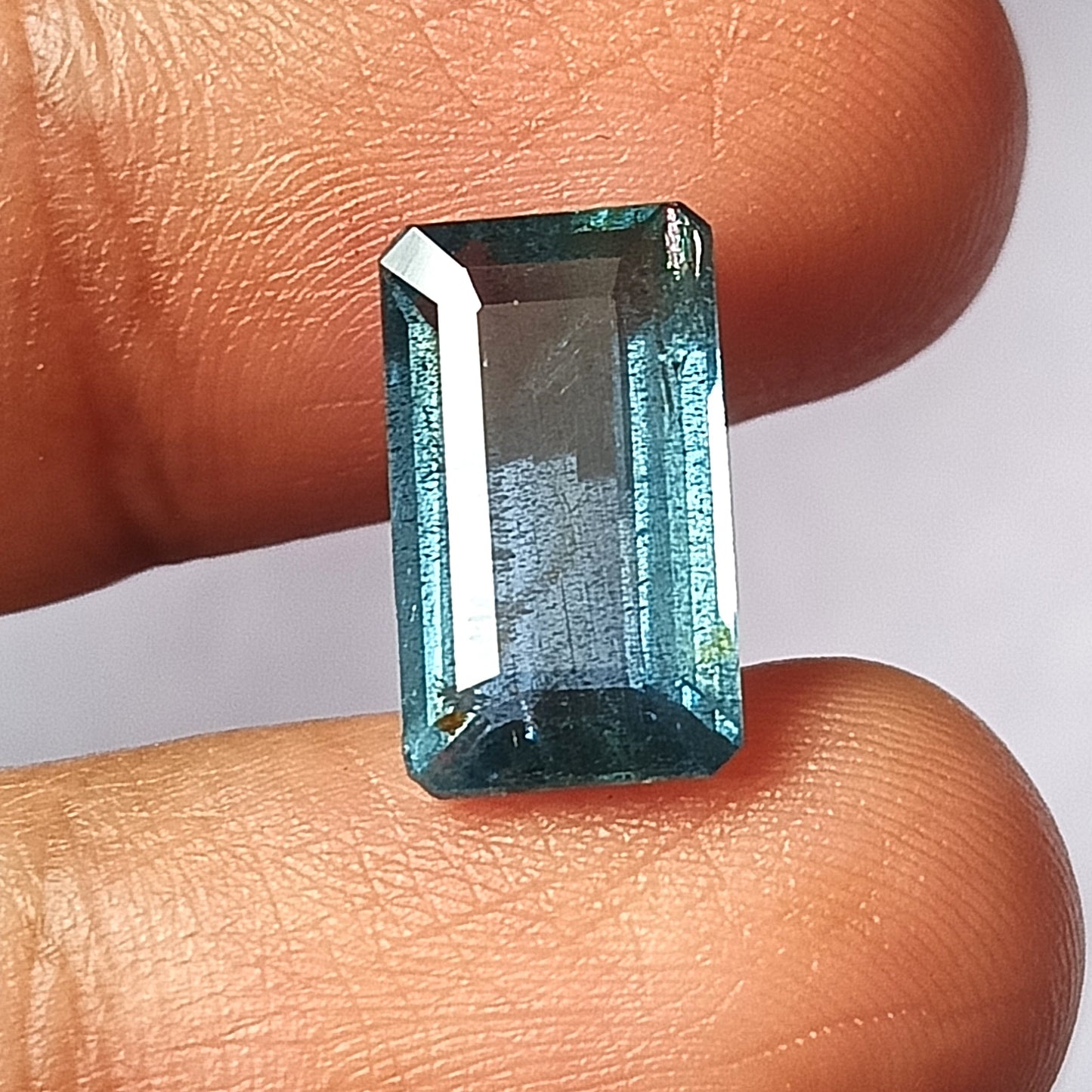5.80 Carat 8.5X14.5X5.4 (WXLXD) Natural Emerald Shaped Santa Maria Aquamarine