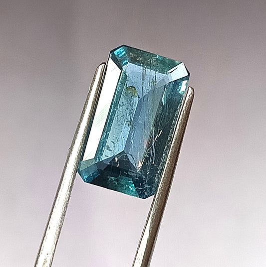 3.90 Carat 8X14X4.5 (WXLXD) Natural Emerald Shaped Santa Maria Aquamarine
