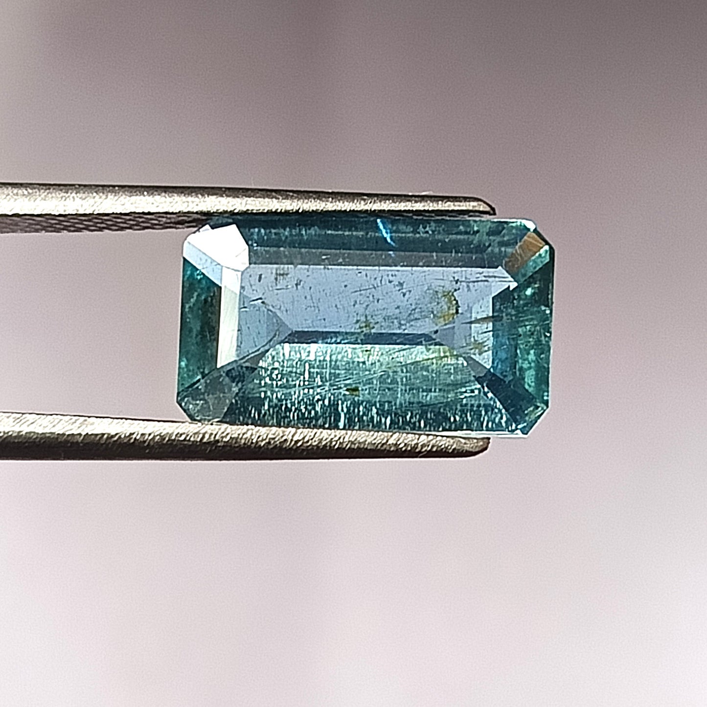 3.90 Carat 8X14X4.5 (WXLXD) Natural Emerald Shaped Santa Maria Aquamarine