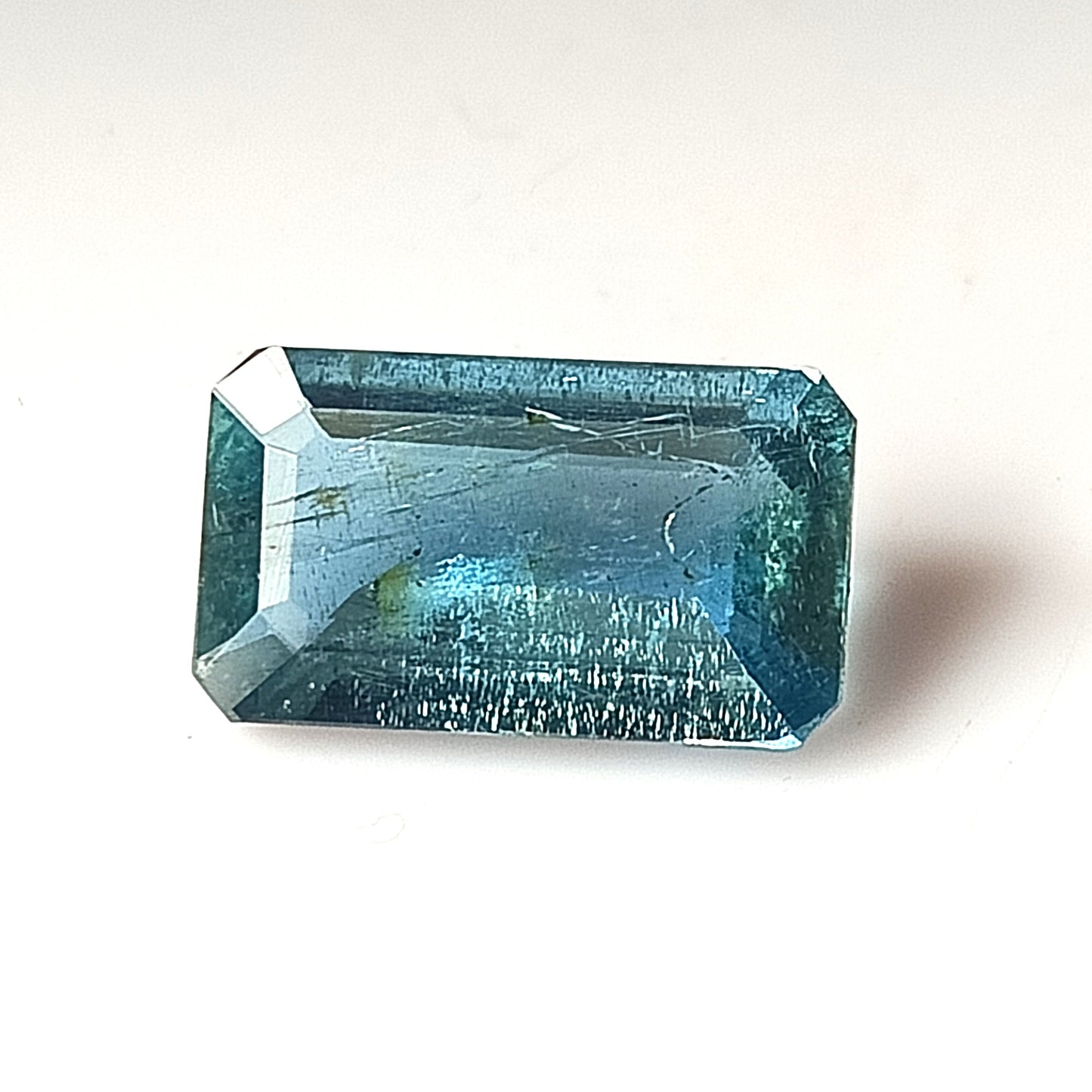 3.90 Carat 8X14X4.5 (WXLXD) Natural Emerald Shaped Santa Maria Aquamarine