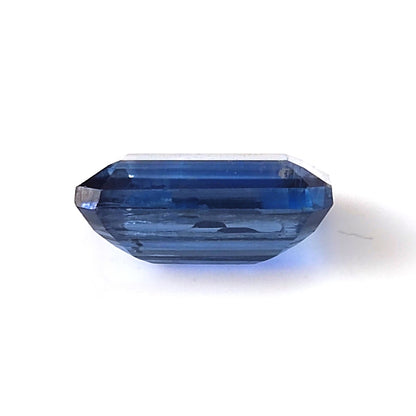 3.85 CARAT 7.8X10.4X4.5 (WXLXD) NATURAL EMERALD CUT  KYNITE  GEMSTONE