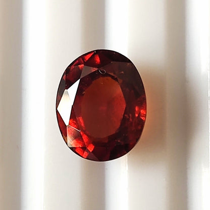 4.35 CARAT 8X10X5.8 (WXLXB) NATURAL OVAL CUT HESSONITE GARNET