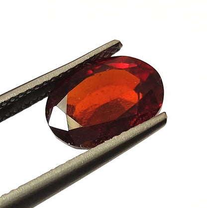 3.30 CARAT 8X10.5X4.7 (WXLXB) NATURAL OVAL CUT HESSONITE GARNET