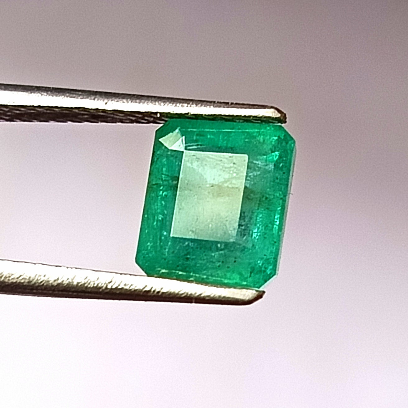 2.10 Carat 6.5X7.5X5 (WXLXD) Natural Zambian Cushion Cut Emerald
