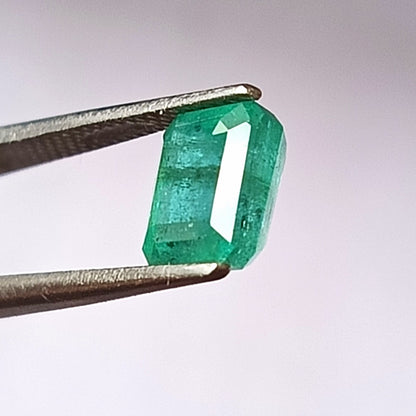 2.10 Carat 6.5X7.5X5 (WXLXD) Natural Zambian Cushion Cut Emerald