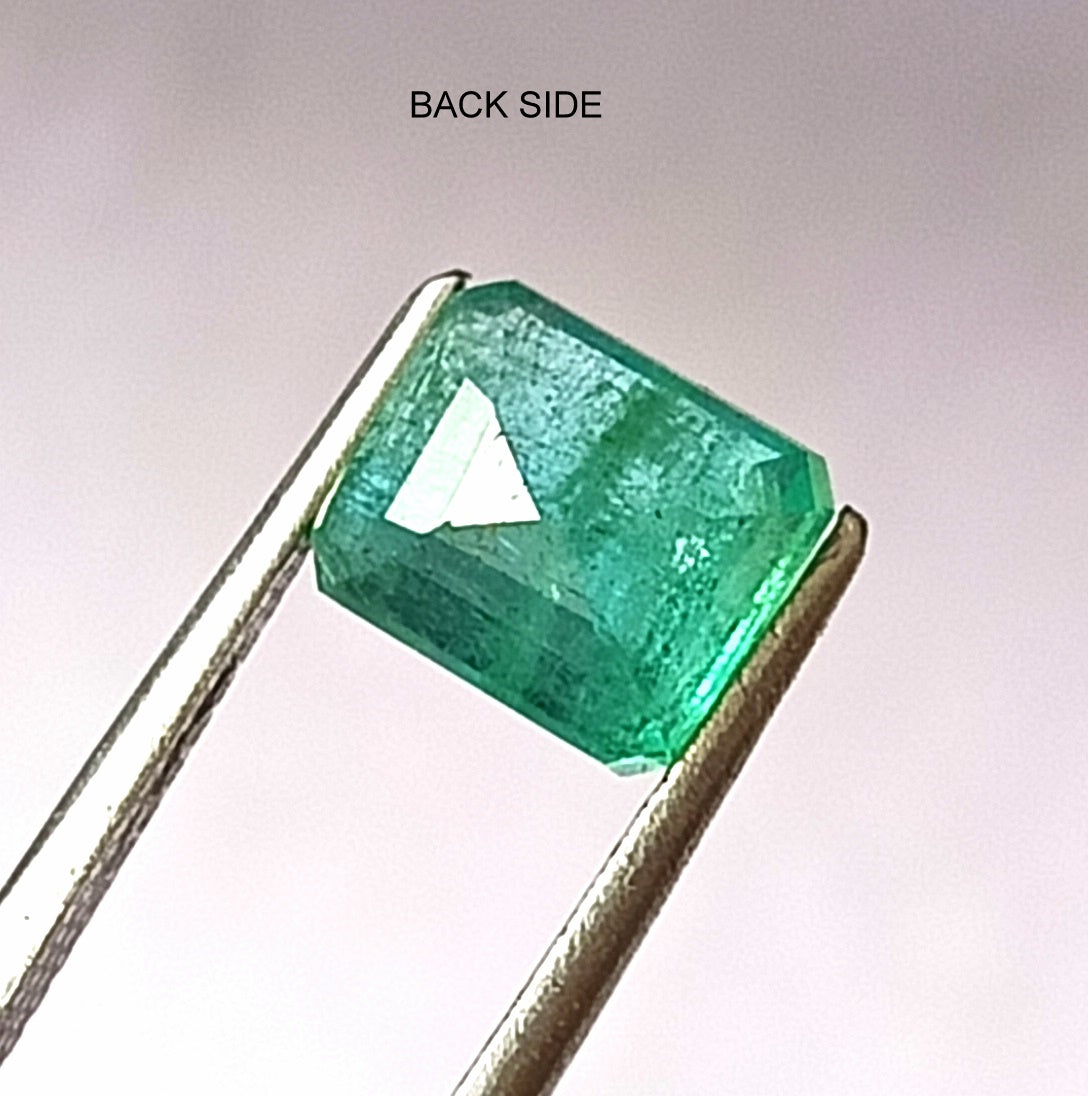 2.10 Carat 6.5X7.5X5 (WXLXD) Natural Zambian Cushion Cut Emerald