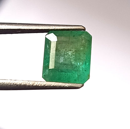 1.70 Carat 6.5X7.5X4 (WXLXD) Natural Zambian Cushion Cut Emerald