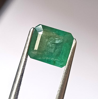 1.70 Carat 6.5X7.5X4 (WXLXD) Natural Zambian Cushion Cut Emerald
