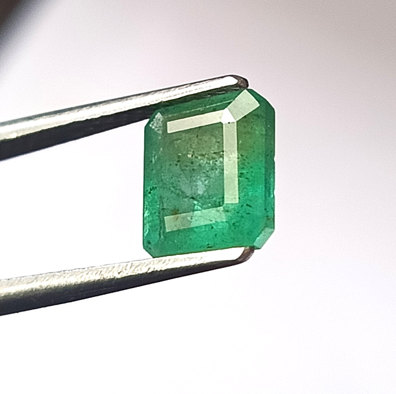 1.70 Carat 6.5X7.5X4 (WXLXD) Natural Zambian Cushion Cut Emerald