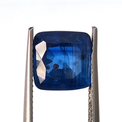 4.75 CARAT 9X9X5.9 (WXLXB) NATURAL CUSHION CUT KYNITE