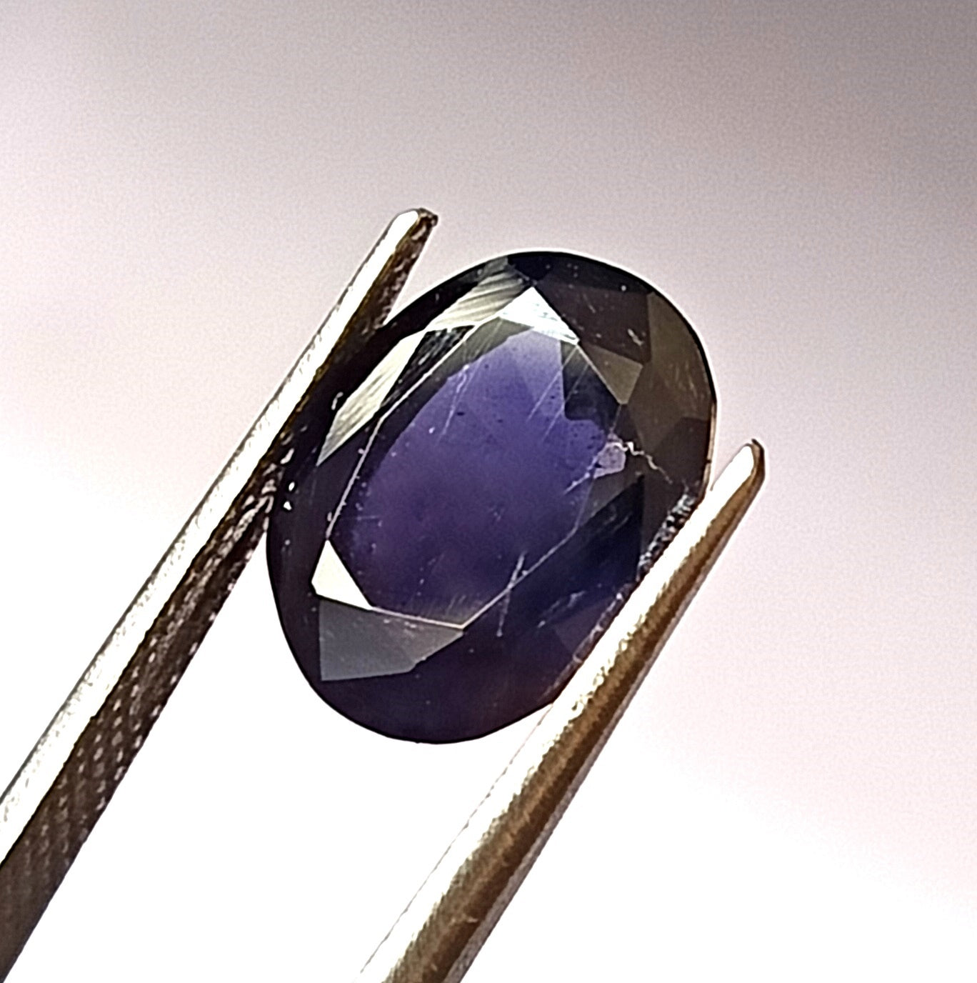3.90 Carat 9X11.6X5.7 (WXLXD) Natural Faceted Oval Cut Iolite